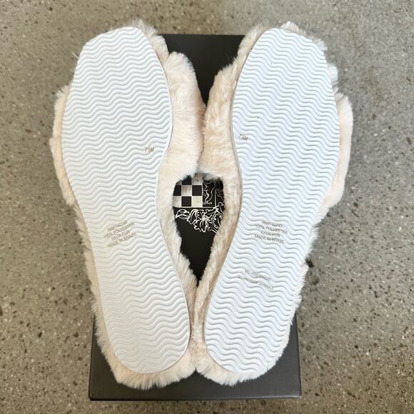 Vince Camuto Ampendie Faux Fur Cream Slides - Picture 6 of 6